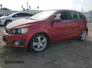 ✅ 2013 Chevrolet Sonic LTZ • VIN: 1G1JF6SG8D4145407 • Лот: 51411435. Размещён на Copart с пробегом 60 021 миль миль. Получите бесплатный доступ к архиву аукционных продаж из США и посмотрите подробный отчёт об истории автомобиля на DreamBid. Изображение 1.