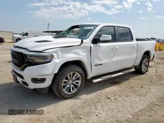 2020 Ram 1500 Laramie с VIN 1C6SRFJT7LN328315, выставлен на аукционе Copart как лот 68271545 с пробегом 64 057 миль миль и Списание • Salvage title. История ставок и продаж доступна на DreamBid. Изображение 1.