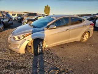 ✅ 2015 Hyundai Elantra SE • VIN: 5NPDH4AE0FH602307 • Lot: 90831285. Wystawiony na Copart z przebiegiem 133 638 mil. Bezpłatny archiwum sprzedaży aukcyjnych z USA i szczegółowy raport historii pojazdu na DreamBid. Zdjęcie 1.