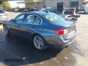 ✅ 2017 BMW 3 Series 330i xDrive • VIN: WBA8D9C31HA004272 • Лот: 43595184. Опубликован ранее на IAAI с пробегом 34 112 миль. Бесплатный доступ к архиву аукционных продаж из США и подробный отчёт об истории автомобиля на DreamBid. Изображение 3.