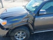 ✅ 2011 Toyota 4Runner SR5 • VIN: JTEZU5JR6B5020356 • Lot: 42003830. Wystawiony na IAAI z przebiegiem 465 318 mil. Bezpłatny archiwum sprzedaży aukcyjnych z USA i szczegółowy raport historii pojazdu na DreamBid. Zdjęcie 6.