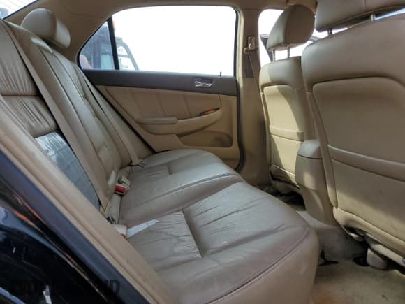 ✅ 2006 Honda Accord EX-L • VIN: JHMCM56846C008359 • Lot: 92467245. Wystawiony na Copart z przebiegiem 249 758 mil. Bezpłatny archiwum sprzedaży aukcyjnych z USA i szczegółowy raport historii pojazdu na DreamBid. Zdjęcie 10.