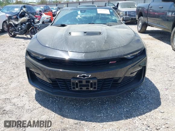 ✅ 2019 Chevrolet Camaro 2SS • VIN: 1G1FG1R75K0122280 • Lot: 41979492. Listed on IAAI with 50,902 mi. Free auction sales archive from the USA and detailed vehicle history report at DreamBid. Image 12.