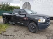✅ 2018 Ram 3500 Tradesman • VIN: 3C63RRGL0JG305154 • Лот: 81585535. Опубликован ранее на Copart с пробегом 158 520 миль. Бесплатный доступ к архиву аукционных продаж из США и подробный отчёт об истории автомобиля на DreamBid. Изображение 4.