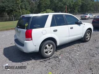✅ 2006 Saturn VUE • VIN: 5GZCZ33DX6S840043 • Lot: 43302449. Wystawiony na IAAI z przebiegiem 129 946 mil. Bezpłatny archiwum sprzedaży aukcyjnych z USA i szczegółowy raport historii pojazdu na DreamBid. Zdjęcie 4.