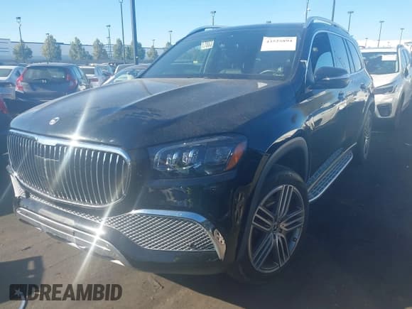 ✅ 2022 Mercedes-Benz GLS 450 • VIN: 4JGFF5KE8NA778235 • Lot: 43525894. Listed on IAAI with 32,837 mi. Free auction sales archive from the USA and detailed vehicle history report at DreamBid. Image 2.