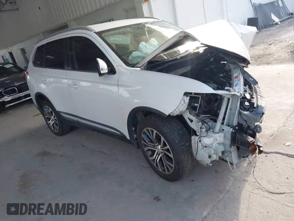 2018 Mitsubishi Outlander SE with VIN JA4AD3A35JZ063086, listed as a IAAI auction lot 42416527 with 183,541 mi miles and . Bid and sale history available at DreamBid. Image 1.