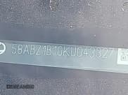 ✅ 2019 Lexus ES 350 Luxury • VIN: 58ABZ1B10KU043327 • Лот: 43467741. Опубликован ранее на IAAI с пробегом 114 716 миль. Бесплатный доступ к архиву аукционных продаж из США и подробный отчёт об истории автомобиля на DreamBid. Изображение 17.