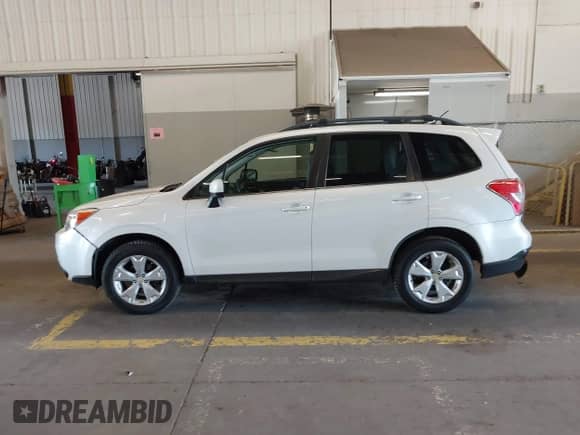 2015 Subaru Forester Limited с VIN JF2SJAHC0FH578119, выставлен на аукционе IAAI как лот 42780153 с пробегом 152 505 миль миль и . История ставок и продаж доступна на DreamBid. Изображение 14.