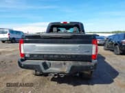 ✅ 2017 Ford F-250 Lariat • VIN: 1FT7W2BT7HEF11106 • Lot: 43512207. Wystawiony na IAAI z przebiegiem 169 441 mil. Bezpłatny archiwum sprzedaży aukcyjnych z USA i szczegółowy raport historii pojazdu na DreamBid. Zdjęcie 16.