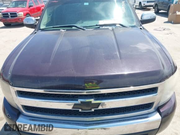 2008 Chevrolet Silverado 1500 Work Truck with VIN 1GCEC19X18Z285995, listed as a IAAI auction lot 42053115 with 290,836 mi miles and . Bid and sale history available at DreamBid. Image 10.