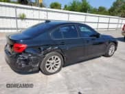 ✅ 2017 BMW 3 Series 320i • VIN: WBA8E1G59HNU15339 • Лот: 71464125. Опубликован ранее на Copart с пробегом 116 095 миль. Бесплатный доступ к архиву аукционных продаж из США и подробный отчёт об истории автомобиля на DreamBid. Изображение 3.