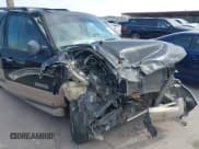 ✅ 2007 Ford Expedition Max Eddie Bauer • VIN: 1FMFK17587LA82723 • Lot: 42323116. Wystawiony na IAAI z przebiegiem 253 177 mil. Bezpłatny archiwum sprzedaży aukcyjnych z USA i szczegółowy raport historii pojazdu na DreamBid. Zdjęcie 6.