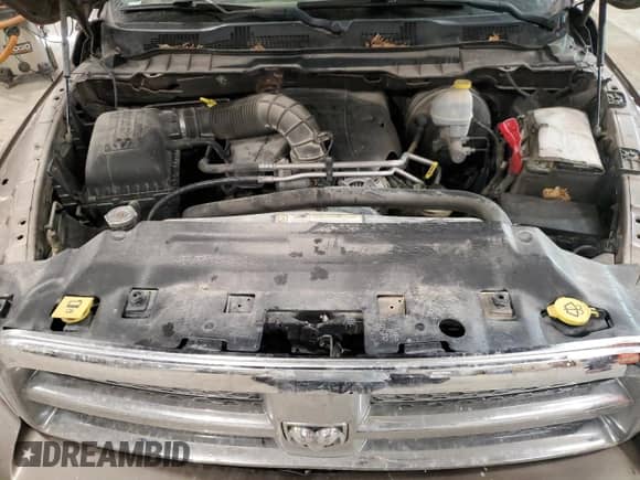 2010 Dodge 1500 Laramie z VIN 1D7RV1GT8AS210761, wystawiony jako Copart lot #42701045 z przebiegiem 177 696 mil mil oraz Szkoda całkowita • Salvage title. Historia ofert i sprzedaży dostępna na DreamBid. Obrazek 13.