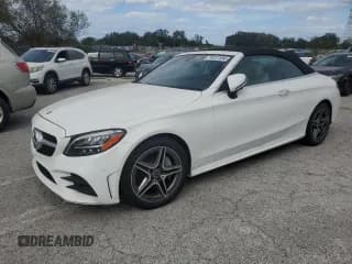 ✅ 2020 Mercedes-Benz C 300 • VIN: W1KWK8EBXLF983483 • Lot: 74327594. Wystawiony na Copart z przebiegiem Nie podano. Bezpłatny archiwum sprzedaży aukcyjnych z USA i szczegółowy raport historii pojazdu na DreamBid. Zdjęcie 1.