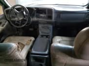 ✅ 2002 Chevrolet Silverado 2500HD LS • VIN: 1GCHK23112F166203 • Lot: 73689384. Listed on Copart with 340,755 mi. Free auction sales archive from the USA and detailed vehicle history report at DreamBid. Image 8.