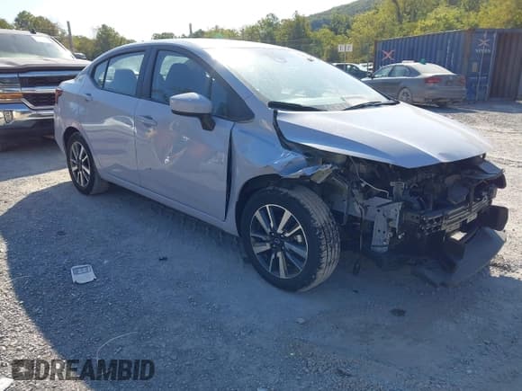 ✅ 2024 Nissan Versa SV • VIN: 3N1CN8EV2RL905683 • Lot: 43202339. Listed on IAAI with 28,307 mi. Free auction sales archive from the USA and detailed vehicle history report at DreamBid. Image 1.