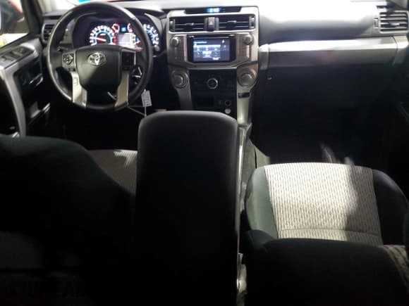 ✅ 2018 Toyota 4Runner SR5 Premium • VIN: JTEBU5JR0J5489202 • Lot: 80462415. Listed on Copart with 119,969 mi. Free auction sales archive from the USA and detailed vehicle history report at DreamBid. Image 8.