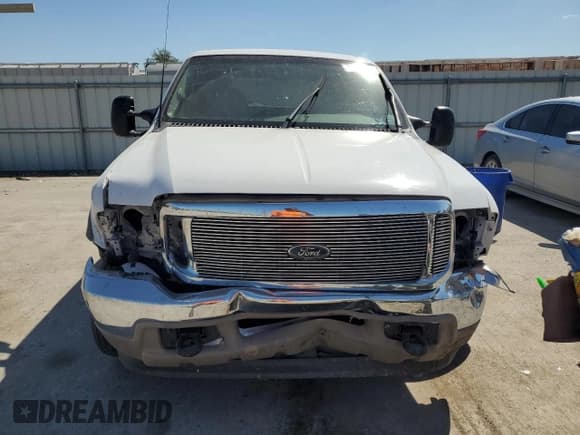 ✅ 2000 Ford Excursion Limited • VIN: 1FMNU43S1YEE15272 • Лот: 70563005. Опубликован ранее на Copart с пробегом 248 663 миль. Бесплатный доступ к архиву аукционных продаж из США и подробный отчёт об истории автомобиля на DreamBid. Изображение 5.