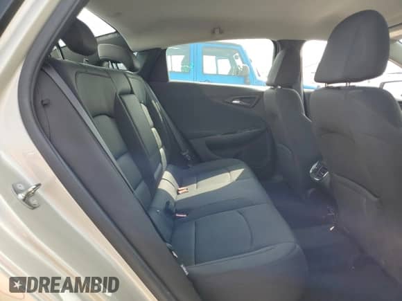 2016 Chevrolet Malibu LT z VIN 1G1ZE5STXGF256191, wystawiony jako Copart lot #70871405 z przebiegiem 49 866 mil mil oraz Szkoda całkowita • Salvage title. Historia ofert i sprzedaży dostępna na DreamBid. Obrazek 10.