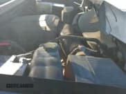 ✅ 2014 Chevrolet Silverado 2500HD High Country • VIN: 1GC1KXEG7EF172401 • Lot: 43634524. Wystawiony na IAAI z przebiegiem 171 448 mil. Bezpłatny archiwum sprzedaży aukcyjnych z USA i szczegółowy raport historii pojazdu na DreamBid. Zdjęcie 18.