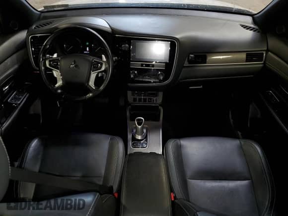 2019 Mitsubishi Outlander SEL with VIN JA4J24A58KZ046846, listed as a Copart auction lot 62961885 with 69,812 mi miles and Clean title. Bid and sale history available at DreamBid. Image 8.