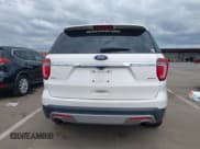 ✅ 2017 Ford Explorer XLT • VIN: 1FM5K8D80HGD91339 • Lot: 42132980. Wystawiony na IAAI z przebiegiem 160 084 mil. Bezpłatny archiwum sprzedaży aukcyjnych z USA i szczegółowy raport historii pojazdu na DreamBid. Zdjęcie 16.