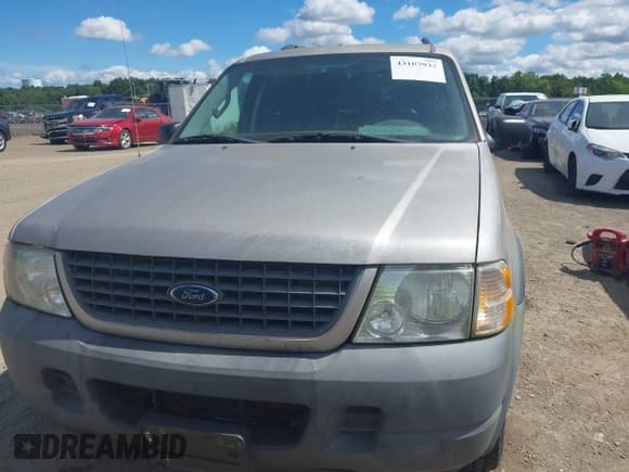 ✅ 2003 Ford Explorer XLS • VIN: 1FMZU62K13UC60347 • Lot: 43107932. Listed on IAAI with 102,385 mi. Free auction sales archive from the USA and detailed vehicle history report at DreamBid. Image 6.