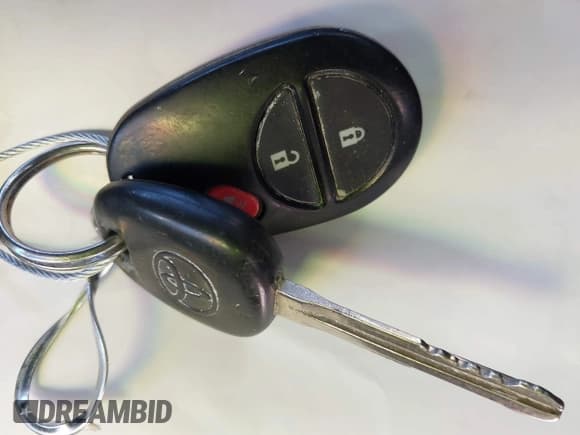 ✅ 2014 Toyota Tacoma PreRunner • VIN: 3TMJU4GN7EM162861 • Lot: 43460713. Wystawiony na IAAI z przebiegiem 110 401 mil. Bezpłatny archiwum sprzedaży aukcyjnych z USA i szczegółowy raport historii pojazdu na DreamBid. Zdjęcie 11.