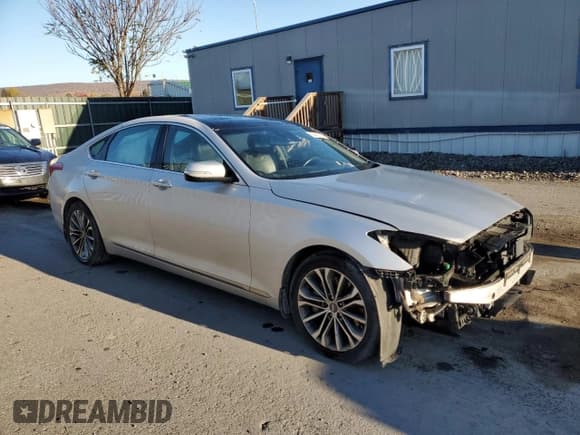 ✅ 2015 Hyundai Genesis 3.8L • VIN: KMHGN4JE2FU075121 • Лот: 89475755. Опубликован ранее на Copart с пробегом 172 152 миль. Бесплатный доступ к архиву аукционных продаж из США и подробный отчёт об истории автомобиля на DreamBid. Изображение 4.