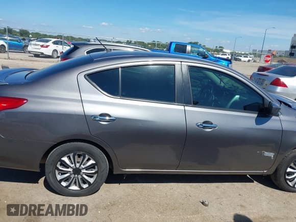✅ 2019 Nissan Versa S Plus • VIN: 3N1CN7AP6KL873120 • Lot: 42875423. Listed on IAAI with 138,097 mi. Free auction sales archive from the USA and detailed vehicle history report at DreamBid. Image 13.