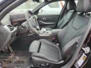 ✅ 2024 BMW 3 Series M340i xDrive • VIN: 3MW49FF08R8E65188 • Lot: 65236195. Wystawiony na Copart z przebiegiem 7 639 mil. Bezpłatny archiwum sprzedaży aukcyjnych z USA i szczegółowy raport historii pojazdu na DreamBid. Zdjęcie 7.