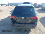 ✅ 2019 Volkswagen Tiguan S • VIN: 3VV1B7AX4KM172259 • Lot: 43448537. Listed on IAAI with 136,757 mi. Free auction sales archive from the USA and detailed vehicle history report at DreamBid. Image 16.