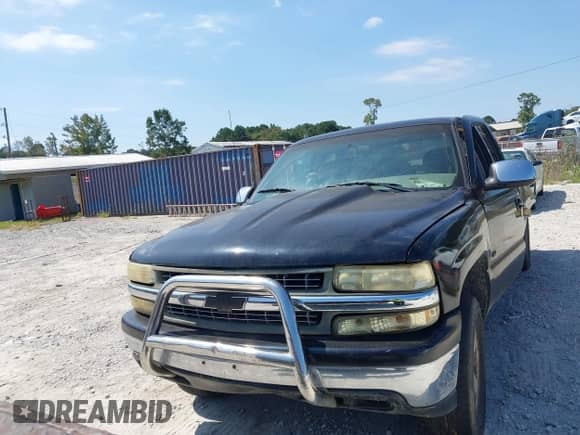 1999 Chevrolet Silverado 1500 LS z VIN 2GCEK19TXX1209019, wystawiony jako IAAI lot #43216391 z przebiegiem Nie podano mil oraz . Historia ofert i sprzedaży dostępna na DreamBid. Obrazek 12.