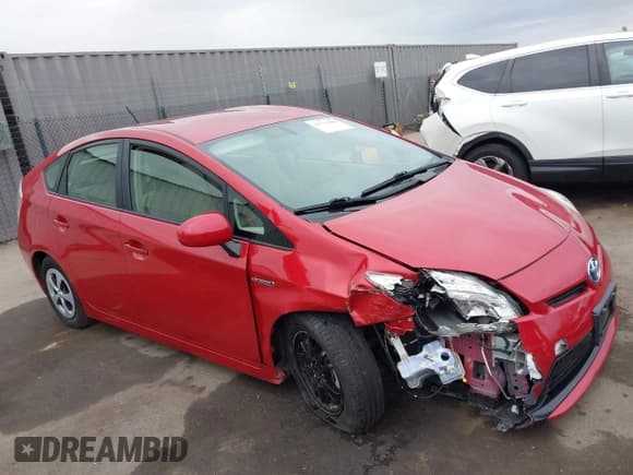 ✅ 2014 Toyota Prius Two • VIN: JTDKN3DU0E0383230 • Lot: 43715990. Listed on IAAI with 111,653 mi. Free auction sales archive from the USA and detailed vehicle history report at DreamBid. Image 1.