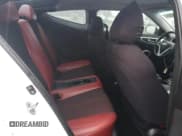 ✅ 2012 Hyundai Veloster w/Gray Int • VIN: KMHTC6AD3CU035360 • Lot: 80714504. Wystawiony na Copart z przebiegiem 188 673 mil. Bezpłatny archiwum sprzedaży aukcyjnych z USA i szczegółowy raport historii pojazdu na DreamBid. Zdjęcie 10.