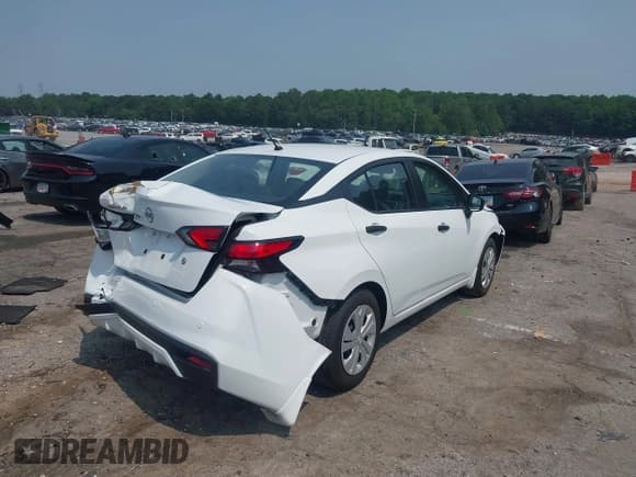 ✅ 2024 Nissan Versa S • VIN: 3N1CN8DV9RL820003 • Lot: 42365045. Listed on IAAI with 53,269 mi. Free auction sales archive from the USA and detailed vehicle history report at DreamBid. Image 4.