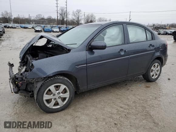 ✅ 2010 Hyundai Accent GLS • VIN: KMHCN4AC6AU428532 • Лот: 86122544. Опубликован ранее на Copart с пробегом 168 746 миль. Бесплатный доступ к архиву аукционных продаж из США и подробный отчёт об истории автомобиля на DreamBid. Изображение 1.