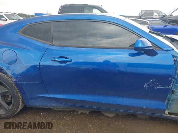 ✅ 2016 Chevrolet Camaro 2LT • VIN: 1G1FD1RS9G0134744 • Lot: 42127460. Wystawiony na IAAI z przebiegiem Nie podano. Bezpłatny archiwum sprzedaży aukcyjnych z USA i szczegółowy raport historii pojazdu na DreamBid. Zdjęcie 12.