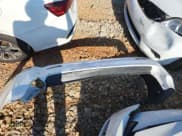 ✅ 2017 Toyota Sienna LE Auto Access Seat • VIN: 5TDKZ3DC7HS781600 • Lot: 70770895. Wystawiony na Copart z przebiegiem 146 070 mil. Bezpłatny archiwum sprzedaży aukcyjnych z USA i szczegółowy raport historii pojazdu na DreamBid. Zdjęcie 13.