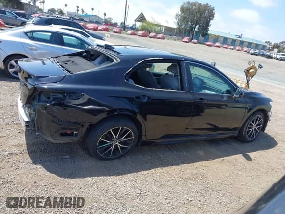 2021 Toyota Camry Hybrid SE с VIN 4T1G31AK5MU029158, выставлен на аукционе IAAI как лот 42248643 с пробегом 58 401 миль миль и . История ставок и продаж доступна на DreamBid. Изображение 14.