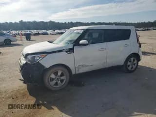 ✅ 2018 Kia Soul • VIN: KNDJN2A26J7598184 • Лот: 69220135. Опубликован ранее на Copart с пробегом 96 715 миль. Бесплатный доступ к архиву аукционных продаж из США и подробный отчёт об истории автомобиля на DreamBid. Изображение 1.