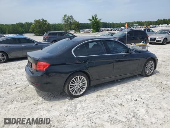 ✅ 2012 BMW 3 Series 328i • VIN: WBA3A5G53CNP17456 • Lot: 56968095. Listed on Copart with 166,754 mi. Free auction sales archive from the USA and detailed vehicle history report at DreamBid. Image 3.