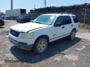 ✅ 2006 Ford Explorer XLS • VIN: 1FMEU62E86UB02844 • Lot: 42646647. Wystawiony na IAAI z przebiegiem 17 318 mil. Bezpłatny archiwum sprzedaży aukcyjnych z USA i szczegółowy raport historii pojazdu na DreamBid. Zdjęcie 2.