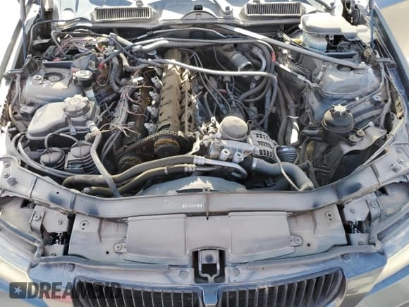 ✅ 2008 BMW 3 Series 335i • VIN: WBAVB73548P101770 • Lot: 53847045. Wystawiony na Copart z przebiegiem Nie podano. Bezpłatny archiwum sprzedaży aukcyjnych z USA i szczegółowy raport historii pojazdu na DreamBid. Zdjęcie 11.