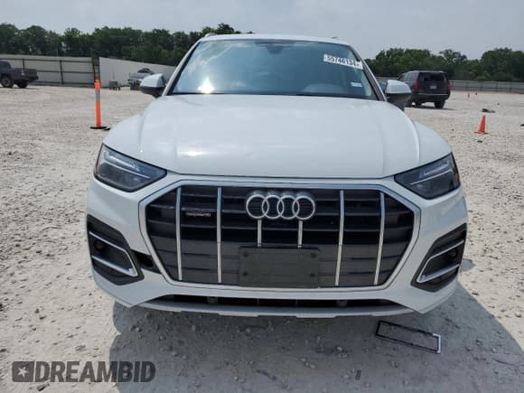 ✅ 2021 Audi Q5 • VIN: WA1AABFY3M2078576 • Lot: 55746134. Listed on Copart with 56,350 mi. Free auction sales archive from the USA and detailed vehicle history report at DreamBid. Image 5.