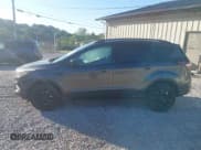 ✅ 2017 Ford Escape SE • VIN: 1FMCU9G94HUB76155 • Lot: 43086492. Listed on IAAI with 119,554 mi. Free auction sales archive from the USA and detailed vehicle history report at DreamBid. Image 13.