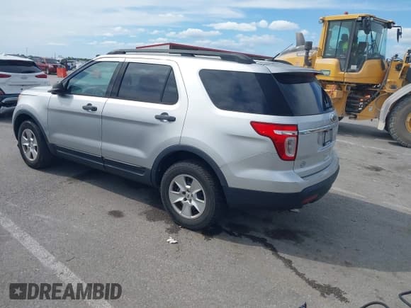 ✅ 2013 Ford Explorer • VIN: 1FM5K8B8XDGB13108 • Lot: 43073191. Listed on IAAI with 229,461 mi. Free auction sales archive from the USA and detailed vehicle history report at DreamBid. Image 3.