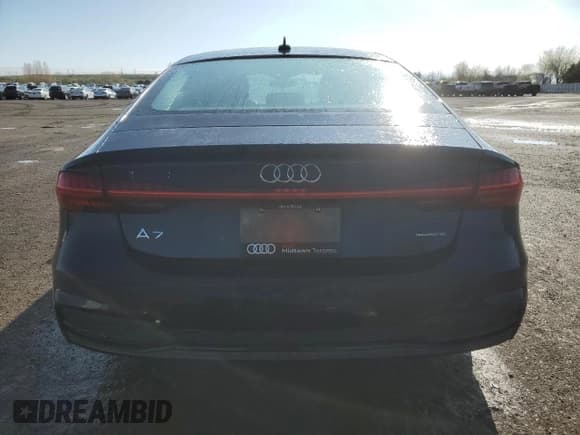 ✅ 2020 Audi A7 Prestige • VIN: WAUV2AF22LN075589 • Лот: 53333974. Опубликован ранее на Copart с пробегом 143 253 миль. Бесплатный доступ к архиву аукционных продаж из США и подробный отчёт об истории автомобиля на DreamBid. Изображение 6.