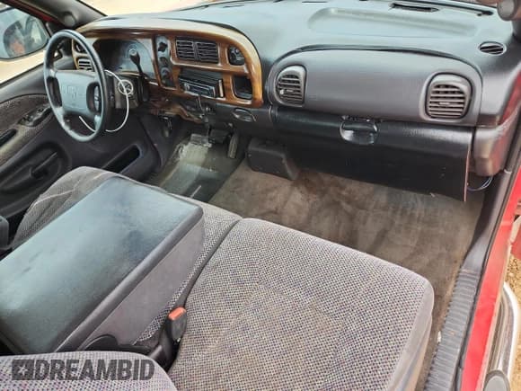 ✅ 2001 Dodge 1500 • VIN: 3B7HC13ZX1G236551 • Лот: 80995385. Опубликован ранее на Copart с пробегом 320 696 миль. Бесплатный доступ к архиву аукционных продаж из США и подробный отчёт об истории автомобиля на DreamBid. Изображение 8.